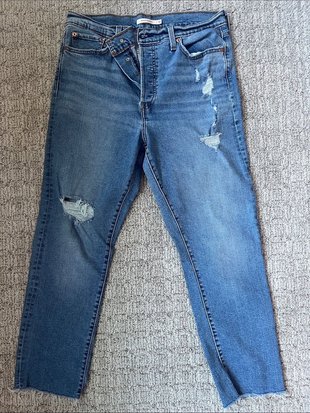 Levi’s Wedgie Straight Cut Distressed Jeans